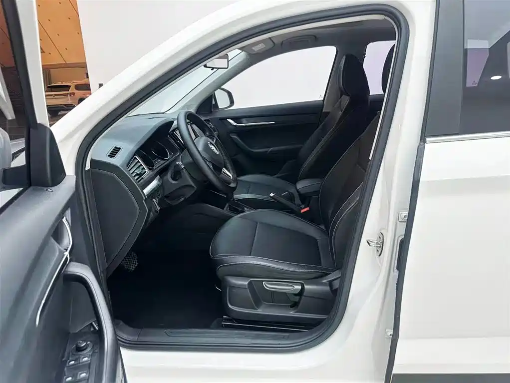 Skoda Kamiq 2022 — фото 18