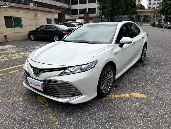 Toyota Camry 2018