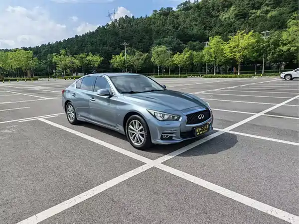 Infiniti Q50L 2016