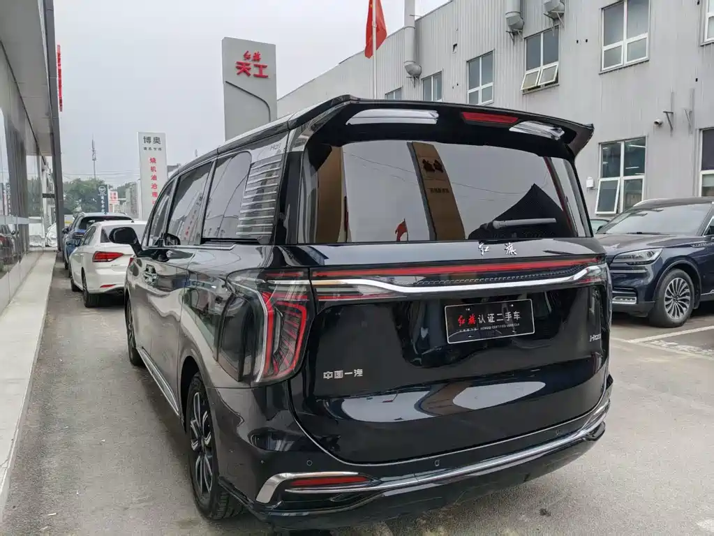 Hongqi HQ9 2023