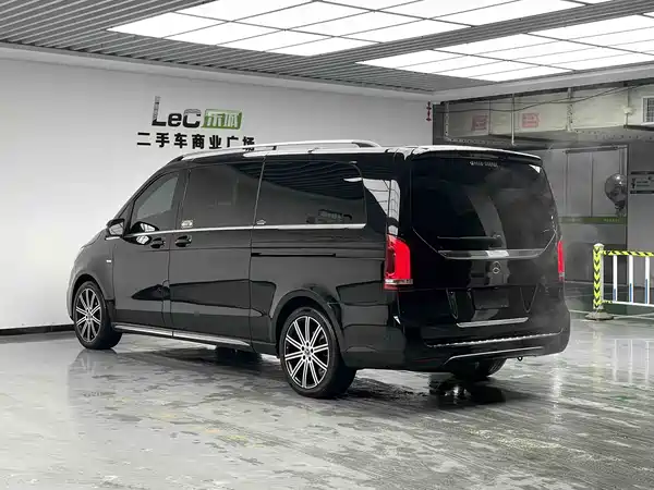 Mercedes-Benz V-Class 2022