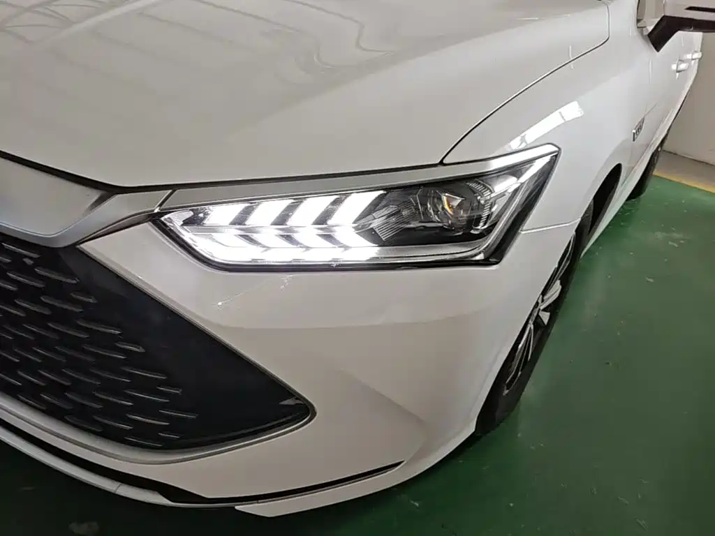 BYD Qin PLUS 2025 — фото 24