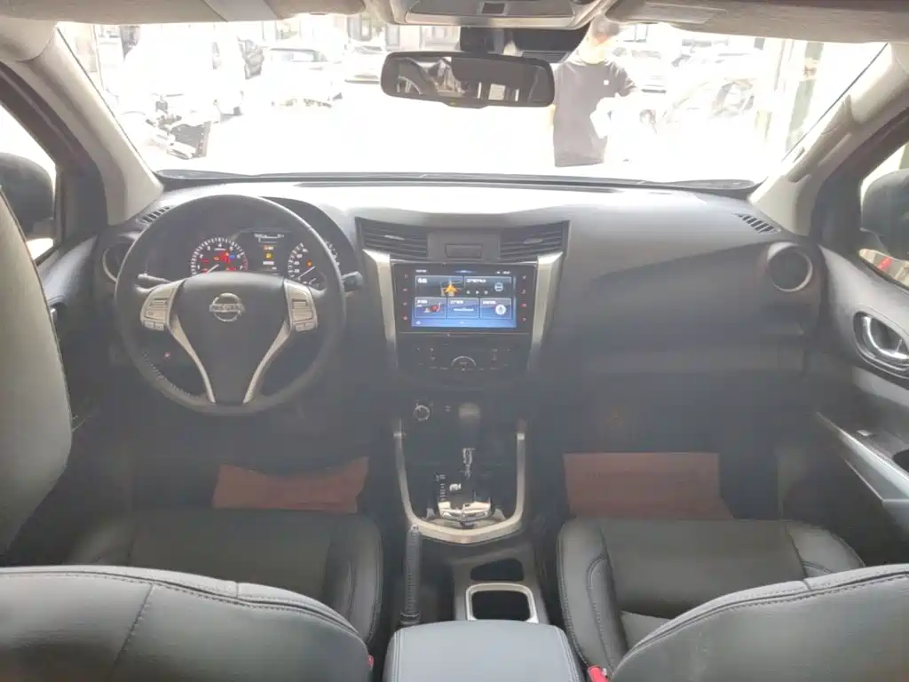 Nissan Terra 2023 — фото 10