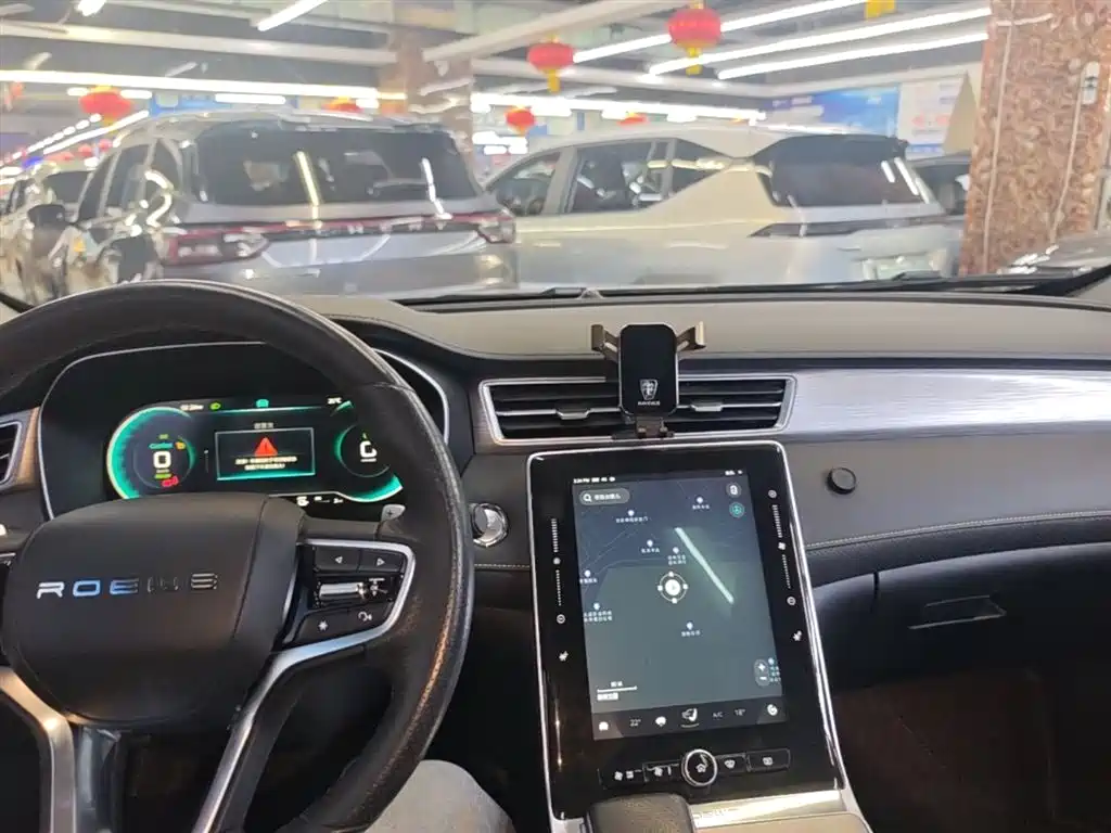 Roewe RX5 New Energy 2020 — фото 10