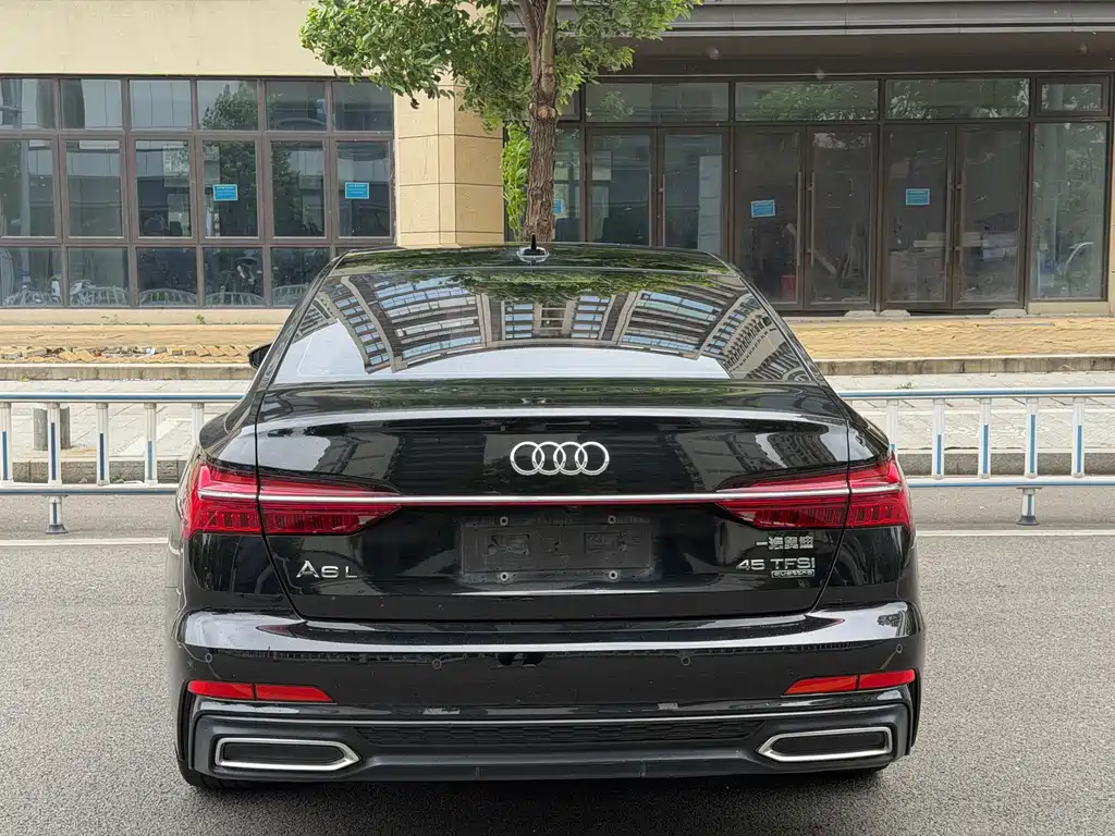 Audi A6L 2022 — фото 13