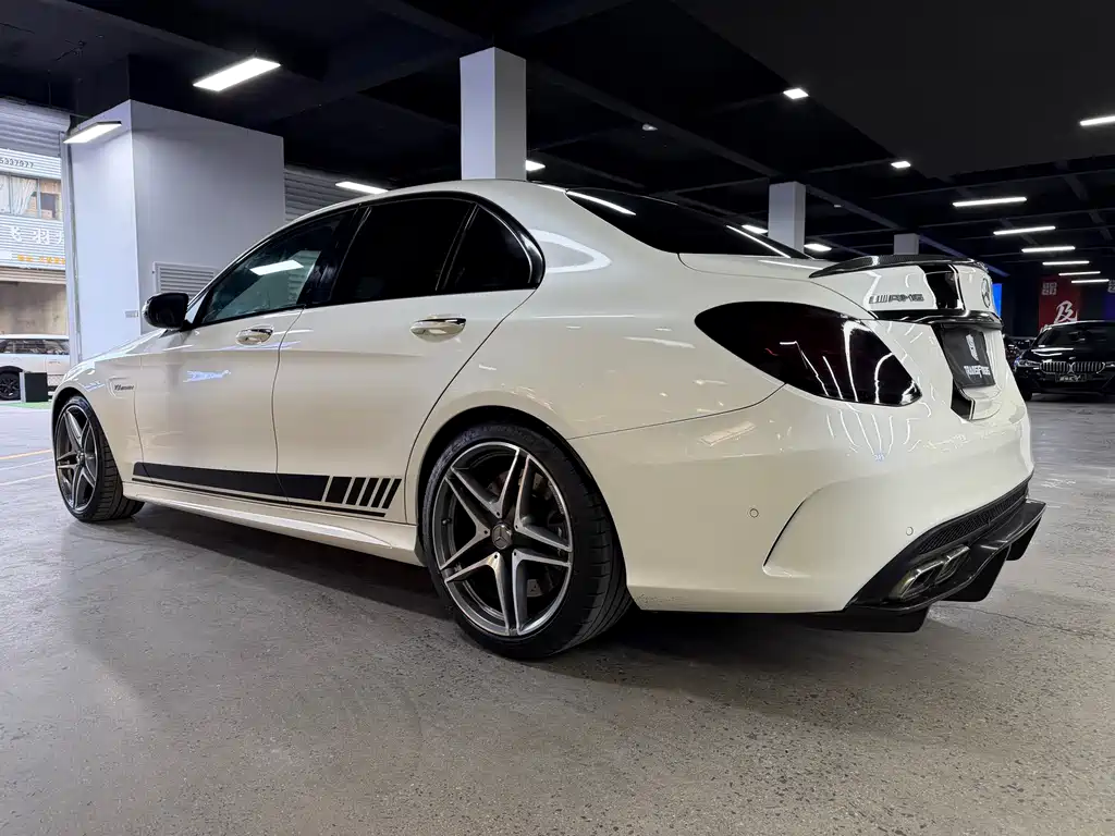 Mercedes-Benz C-Class AMG 2016 — фото 11