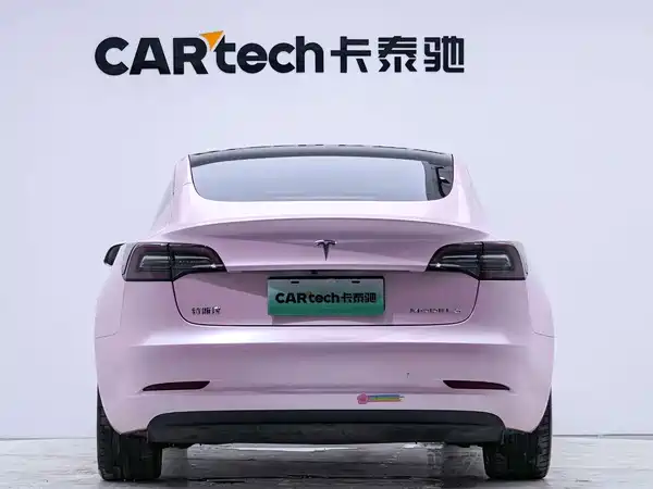 Tesla Model 3 2020
