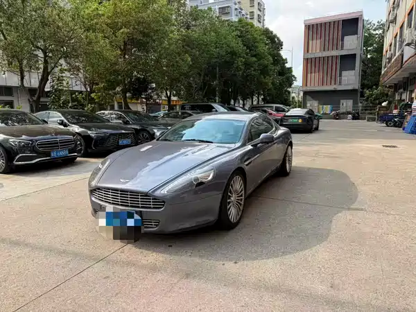 Aston Martin Rapide 2013
