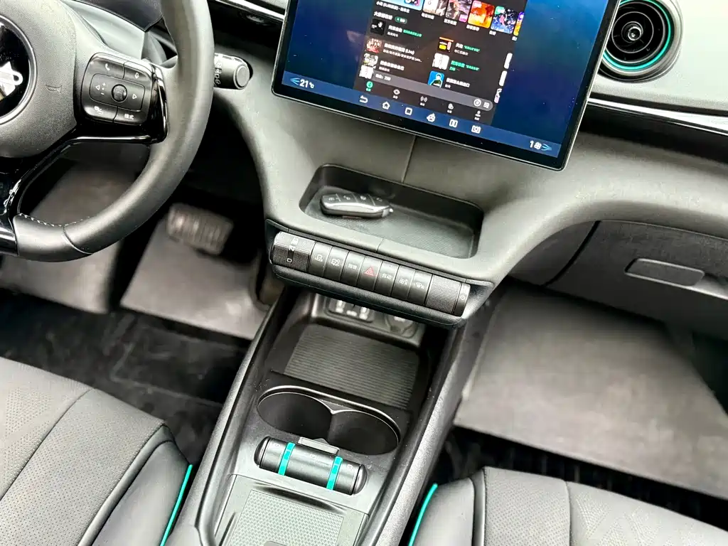 BYD Dolphin 2023 — фото 15