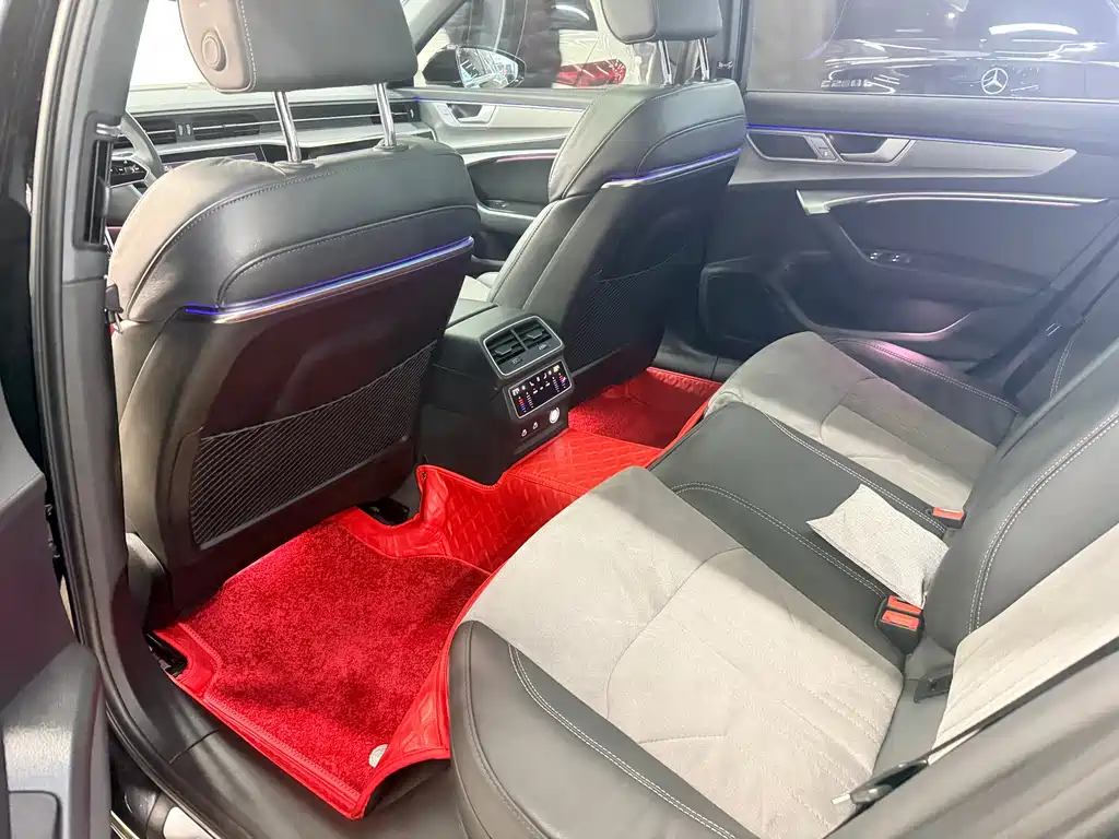 Audi A6L 2023 — фото 10