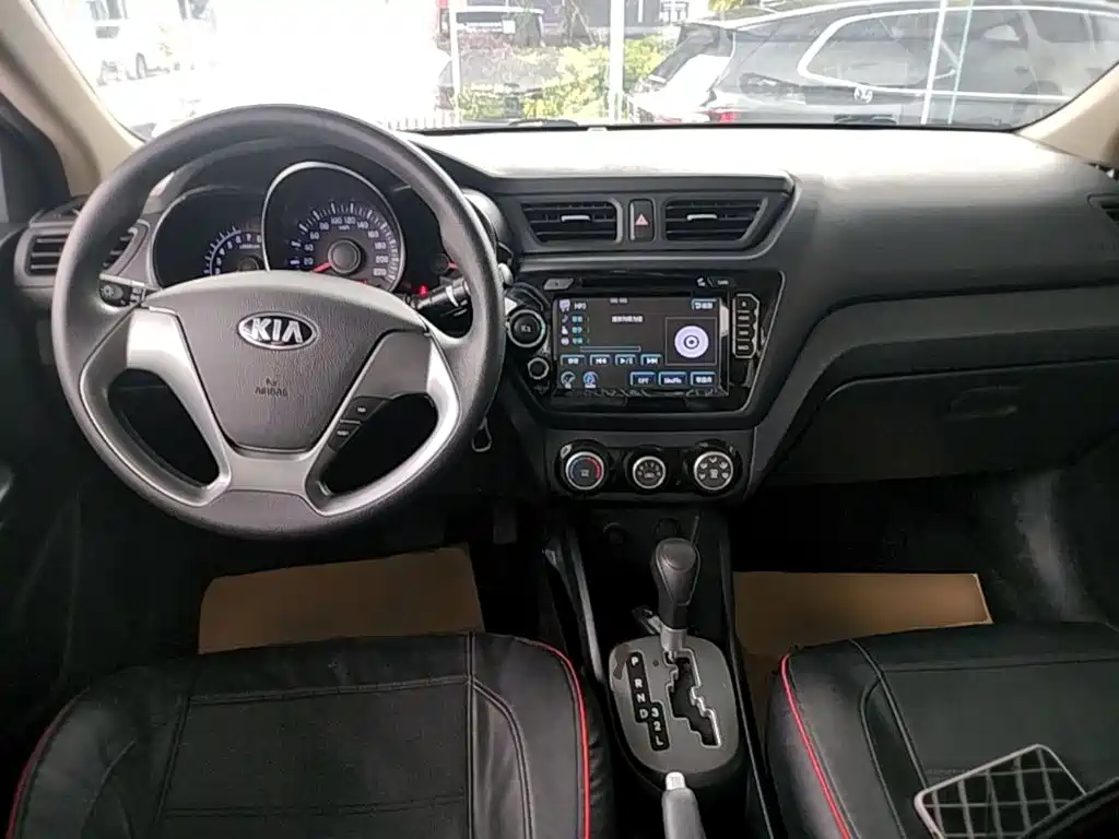 Kia K2 2016 — фото 10