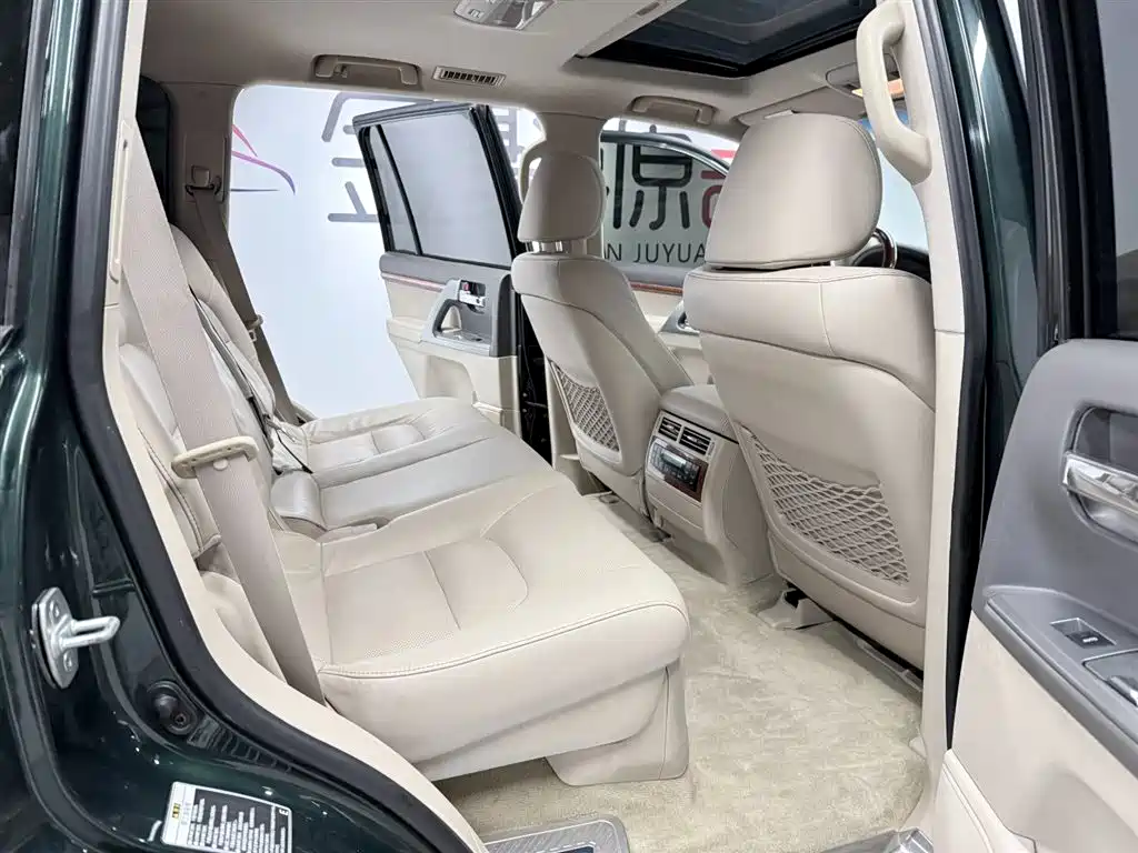 Toyota Land Cruiser 2014 — фото 14