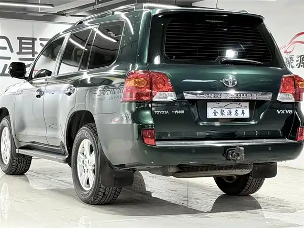 Toyota Land Cruiser 2012