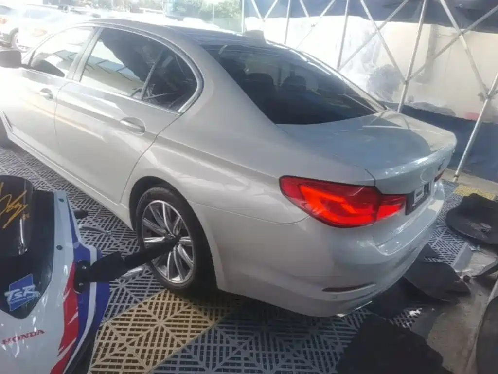 BMW 5 Series 2017