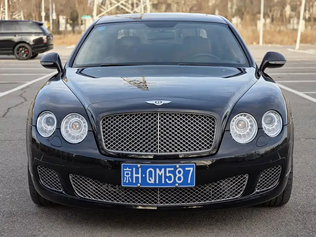 Bentley Flying Spur 2011 — фото 2