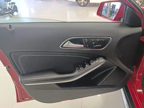 Mercedes-Benz GLA 2017