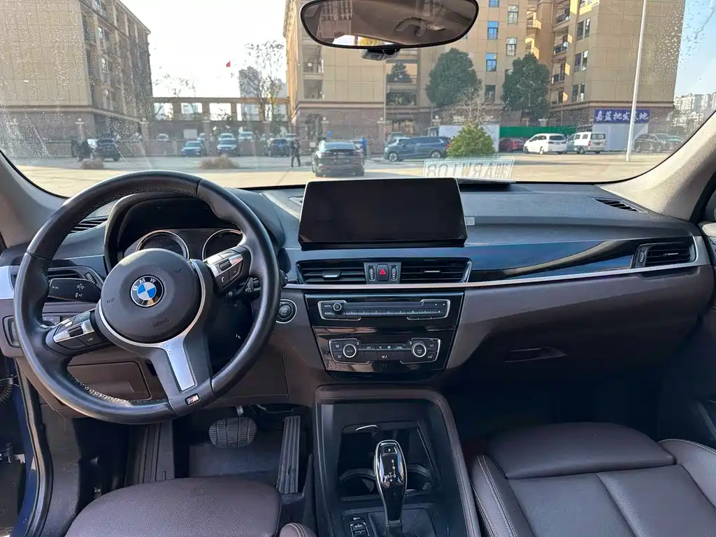 BMW X1 2022 — фото 4