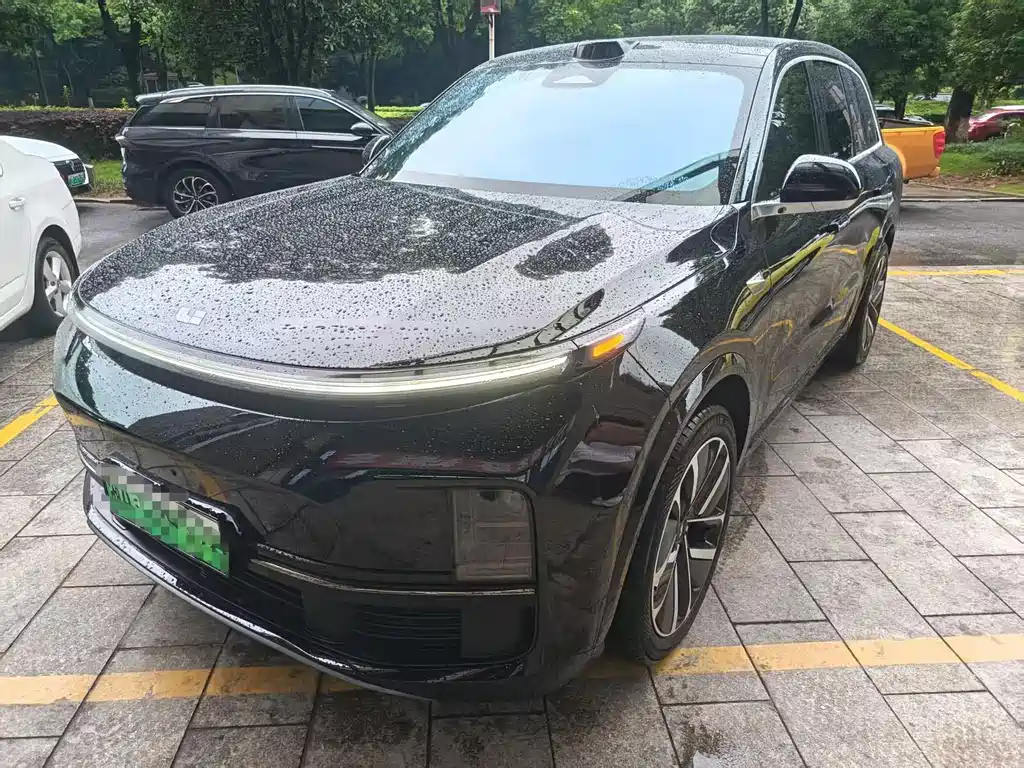 Li Auto Li L8 2024