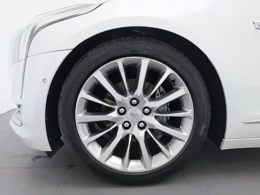 Cadillac CT6 2018 — фото 17