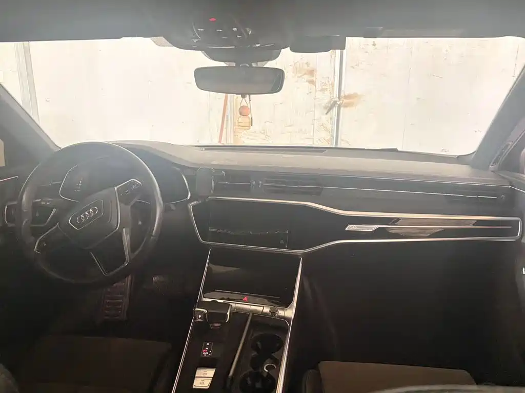 Audi A6L 2024
