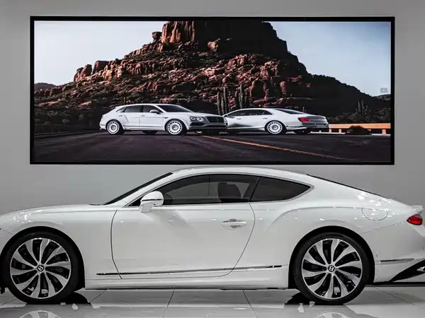 Bentley Continental Plug-In Hybrid 2026