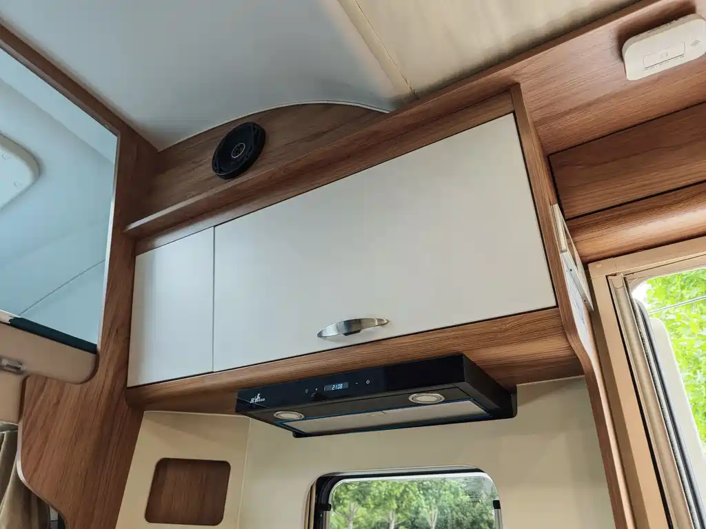 Maxus V100 RV 2022 — фото 12