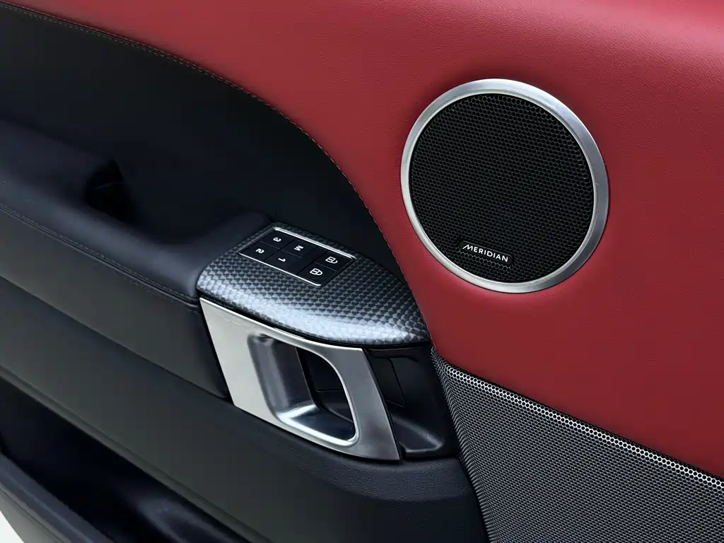Land Rover Sport 2021 — фото 10