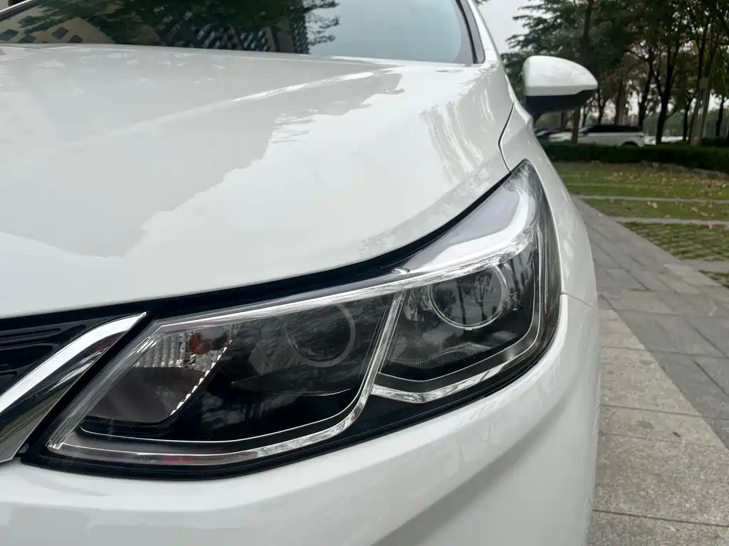 Chevrolet Cruze 2017 — фото 14