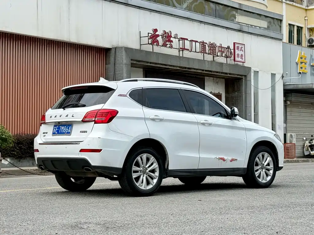 Haval H2 2015 — фото 9