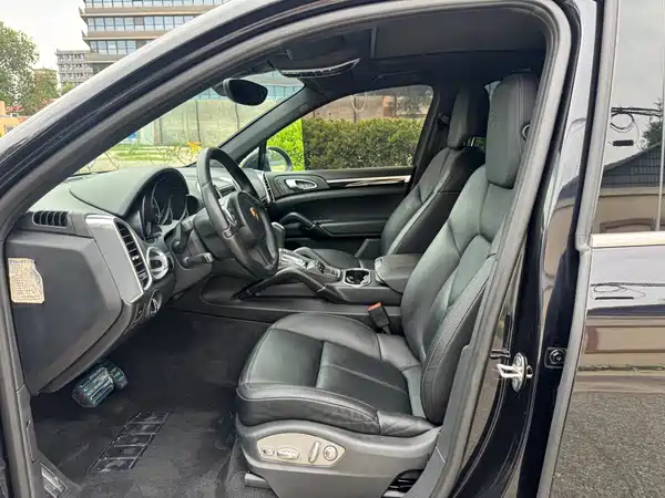 Porsche Cayenne 2014