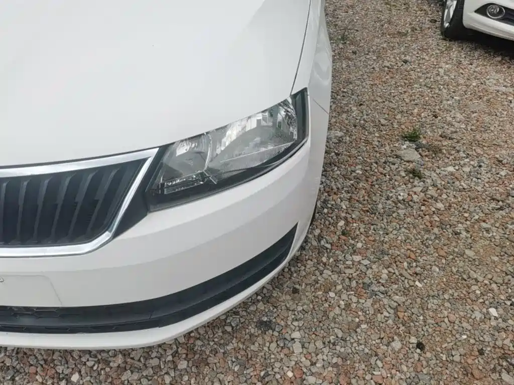 Skoda Rapid Spaceback 2016 — фото 24