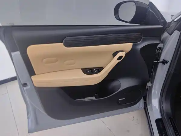 Leapmotor C11 2025