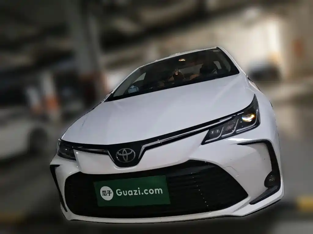 Toyota Corolla 2020 — фото 24