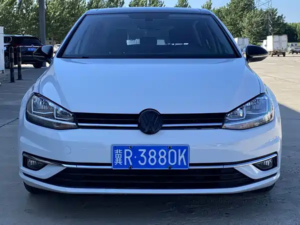 Volkswagen Golf 2020