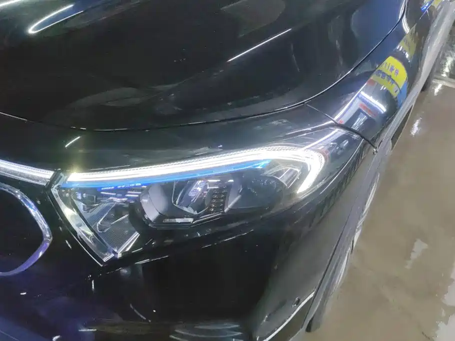 Mercedes-Benz EQB 2023