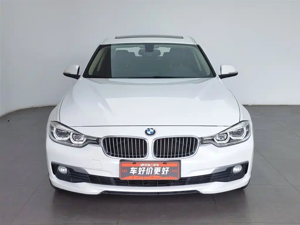 BMW 3 Series 2018 — фото 3
