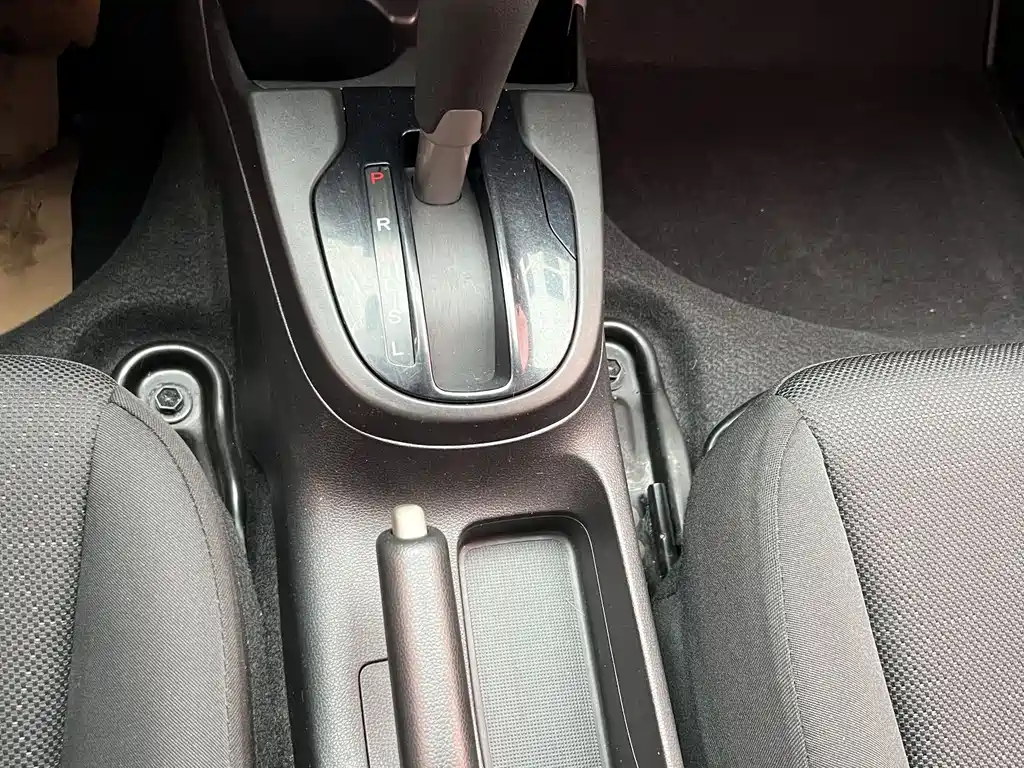 Honda Fit 2016 — фото 14