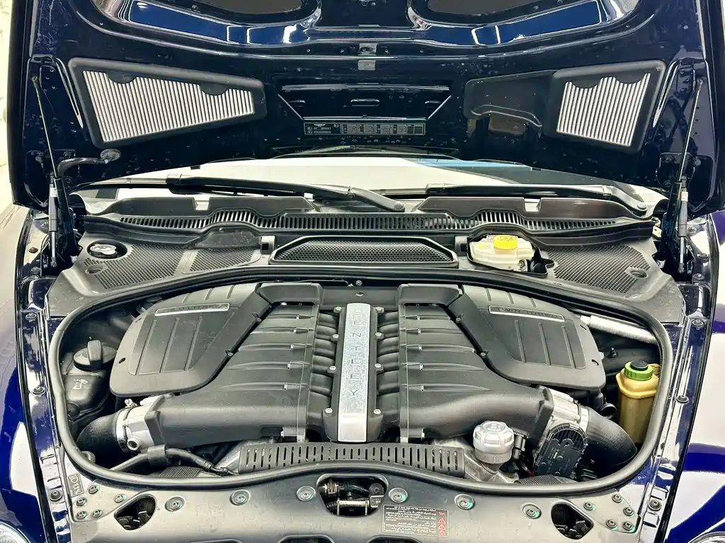 Bentley Flying Spur 2009 — фото 14
