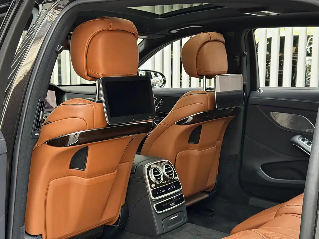Mercedes-Benz Maybach S-Class 2020 — фото 29