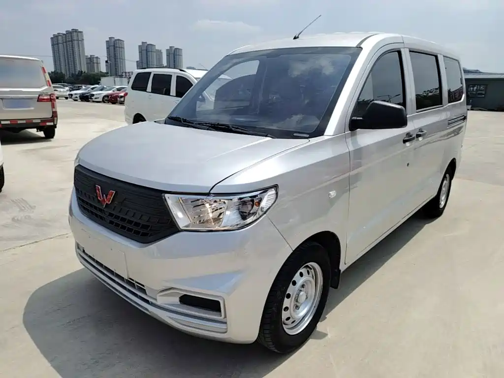Wuling Hongguang V 2023
