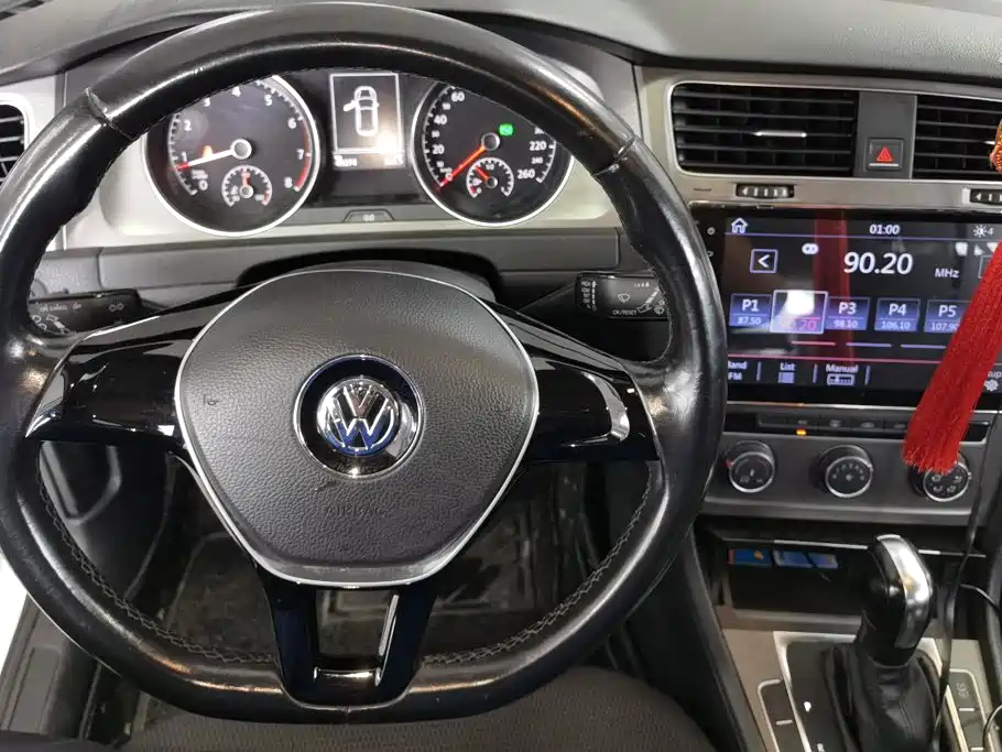 Volkswagen Golf 2015 — фото 12