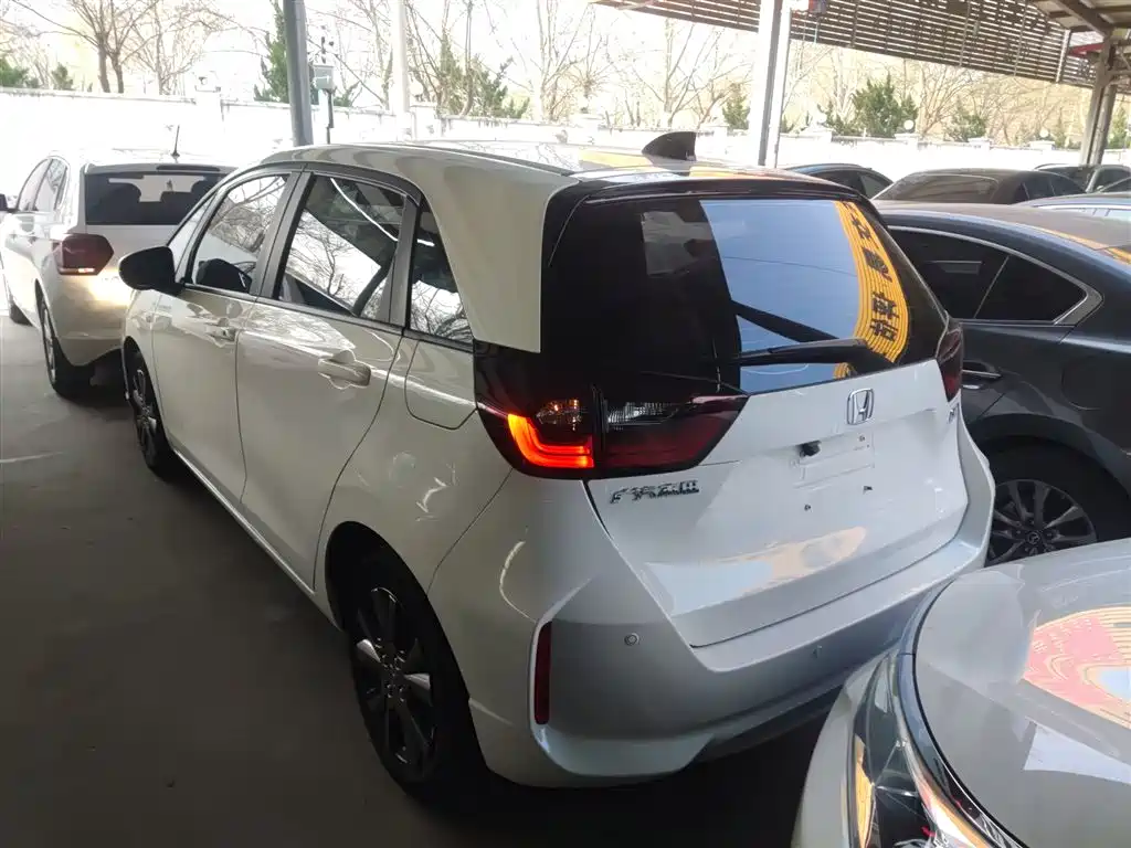 Honda Fit 2022 — фото 5