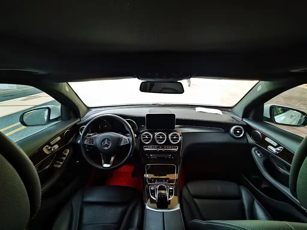 Mercedes-Benz GLC 2018