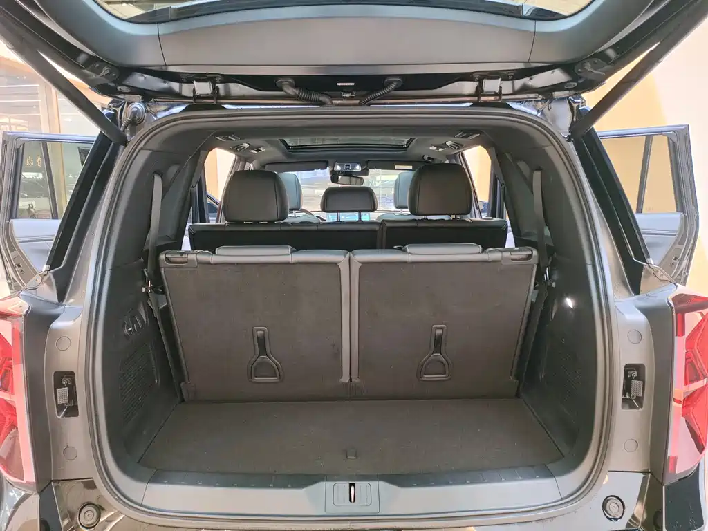 GAC Motor Trumpchi GS8 2023 — фото 13
