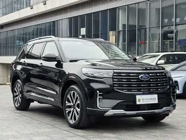 Ford Explorer 2025