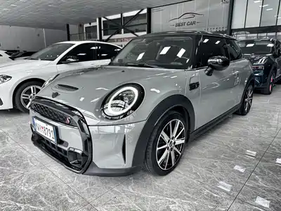 MINI MINI 2022