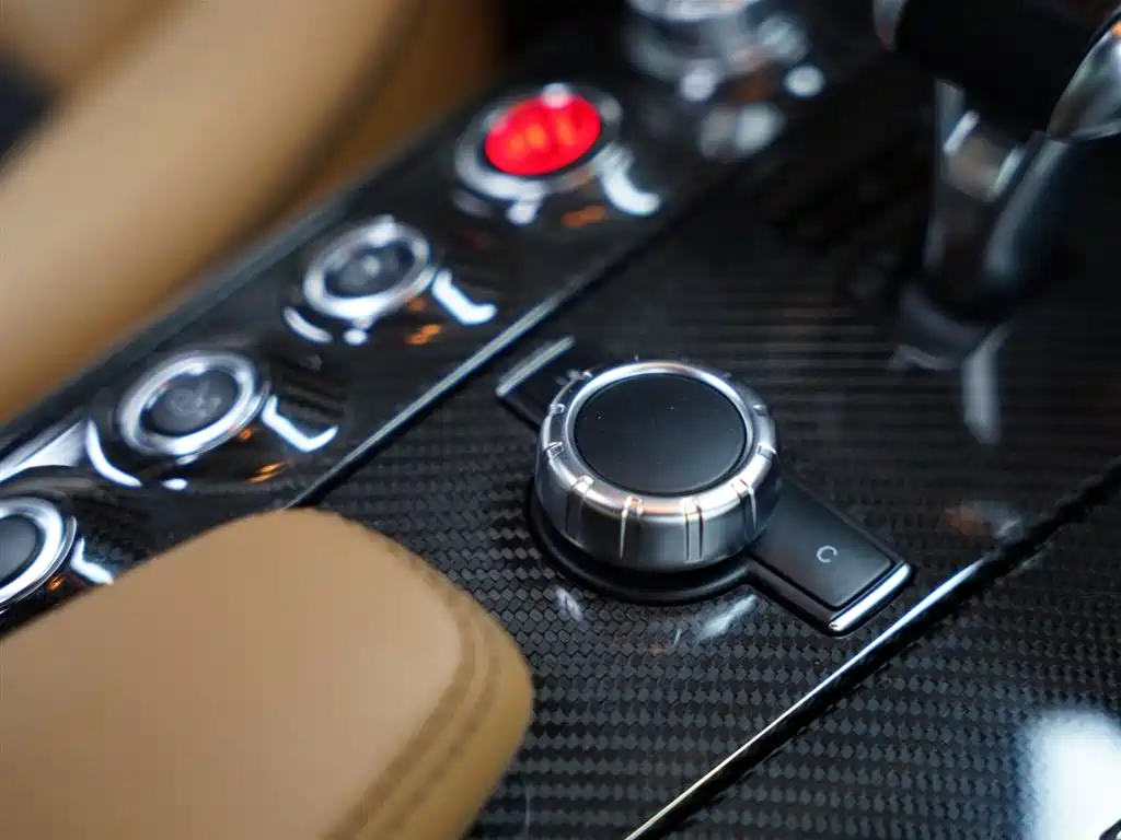 Mercedes-Benz SLS AMG 2013 — фото 43