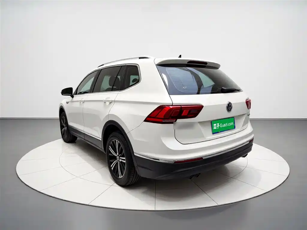 Volkswagen Tiguan L 2019 — фото 5