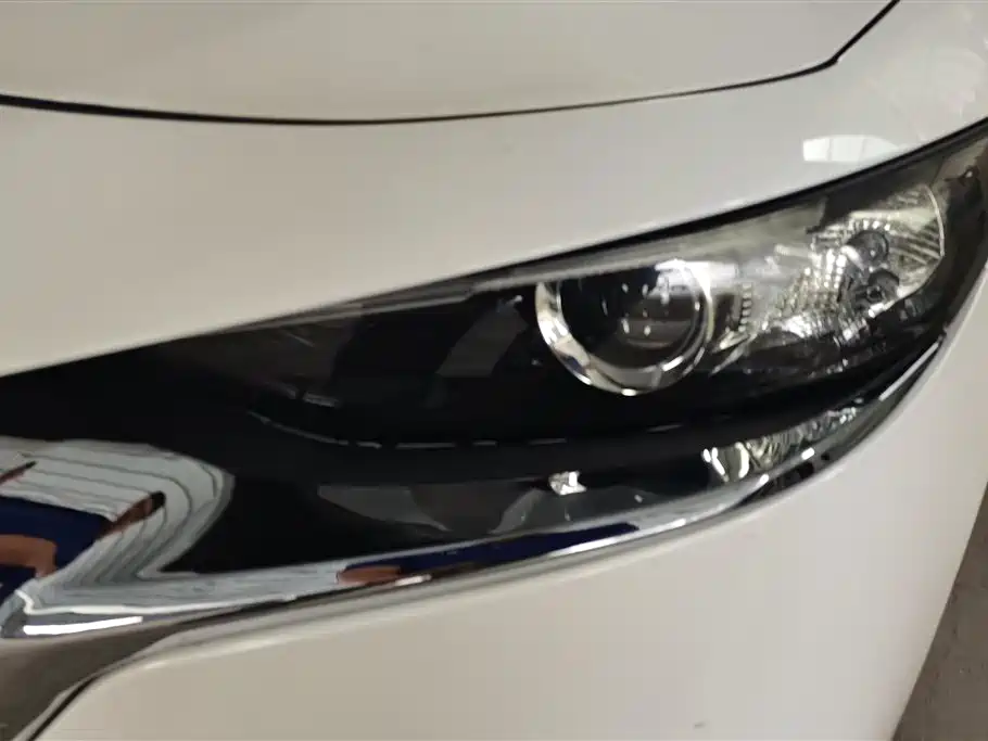 Mazda 3 Axela 2021