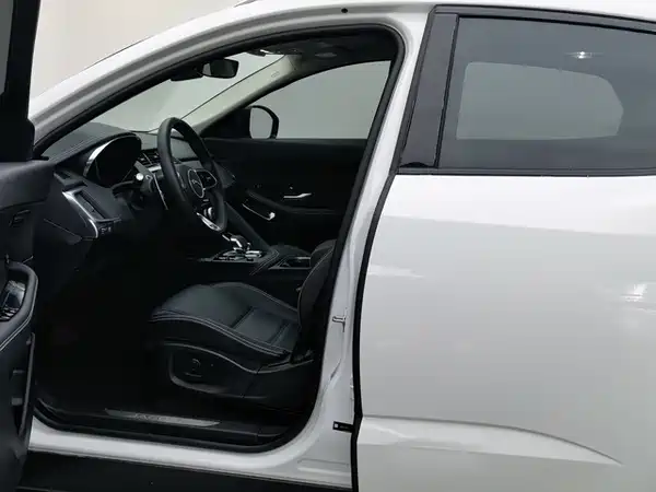 Jaguar E-PACE 2024